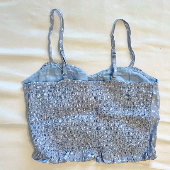 Pacsun Cropped Floral Cami in Light Blue (Size XS) - Picture 2 of 6